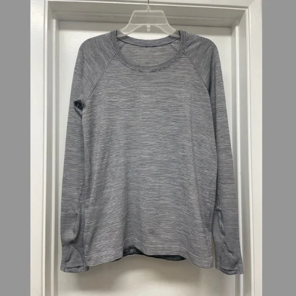 Lululemon Swiftly Tech Long Sleeve 2.0 Tempo Stripe EUC - Picture 4 of 11